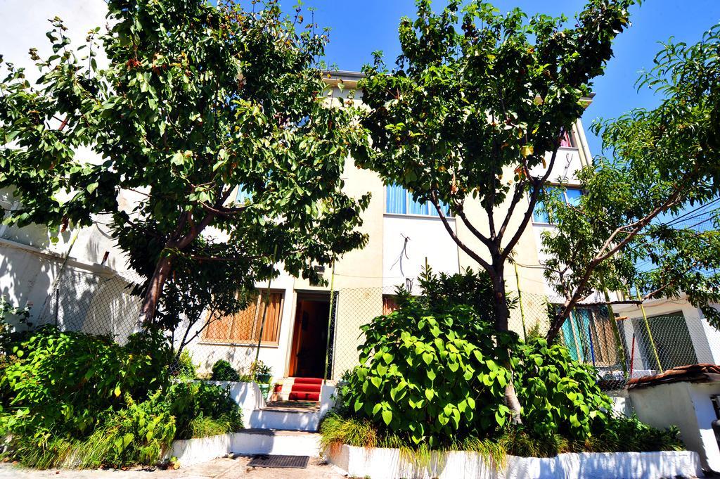 Pemaj Hostel Shkodër Екстериор снимка