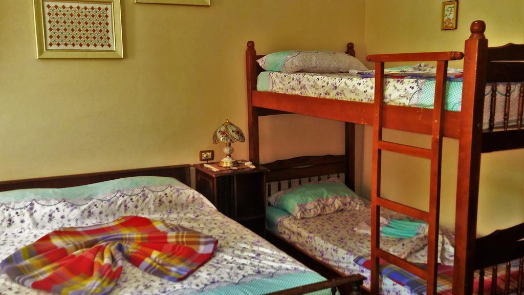 Pemaj Hostel Shkodër Екстериор снимка