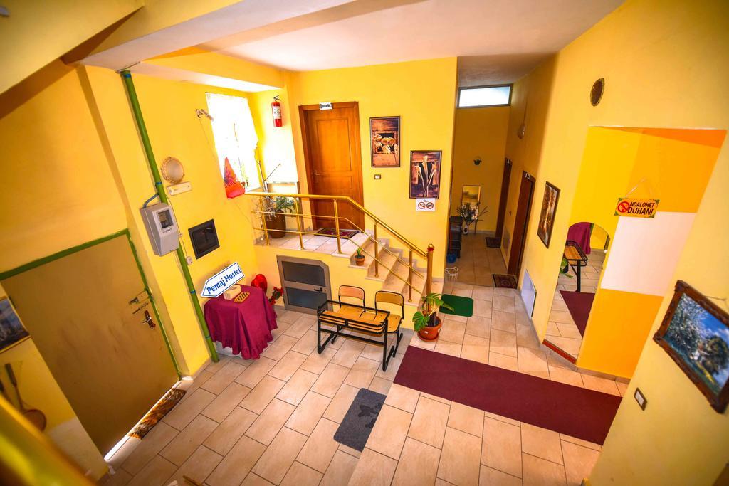 Pemaj Hostel Shkodër Екстериор снимка