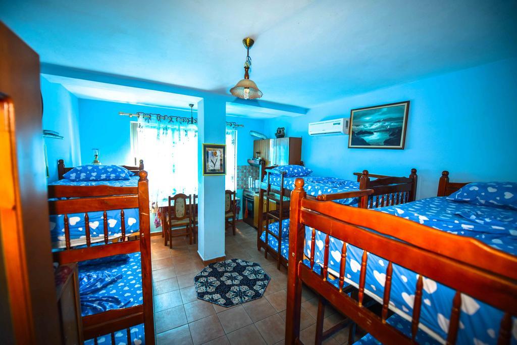 Pemaj Hostel Shkodër Екстериор снимка