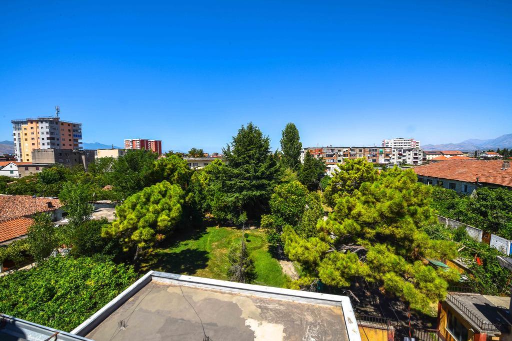 Pemaj Hostel Shkodër Екстериор снимка